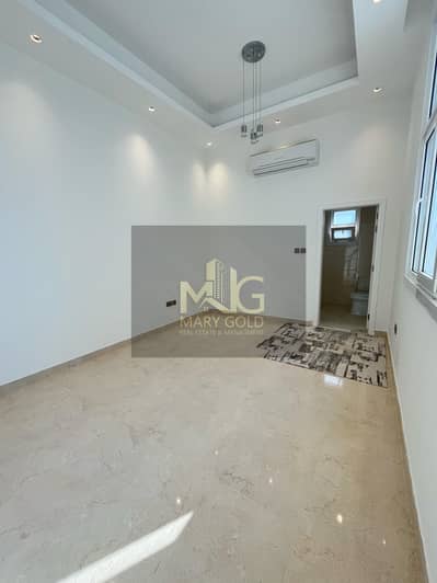 2 Bedroom Flat for Rent in Al Rahbah, Abu Dhabi - 126aeafb-49d4-46ff-991c-79d992c9f62e. jpeg