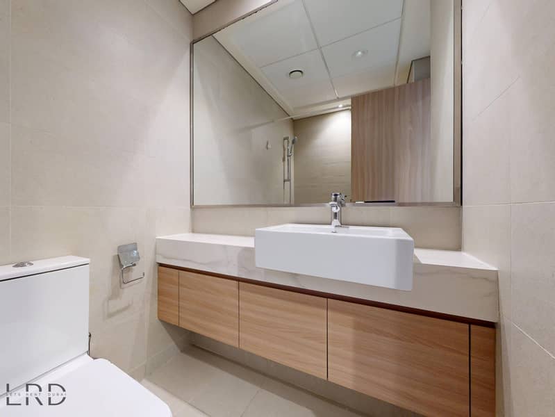 7 LRD-VACATION-HOMES-Farhad-Azizi-Residence-1-11132024_093041. jpg