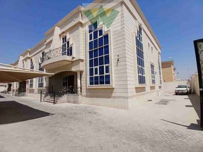 Luxurious 04 Master Bedroom| Separate Majlis| Reasonable price