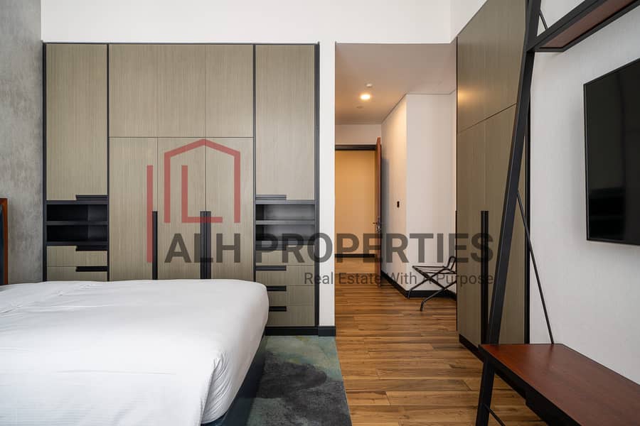 7 Double Tree_1401_3bd Ambassador-17. jpg