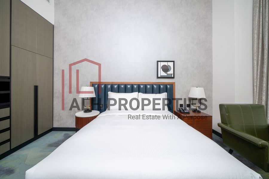 9 Double Tree_1401_3bd Ambassador-23. jpg
