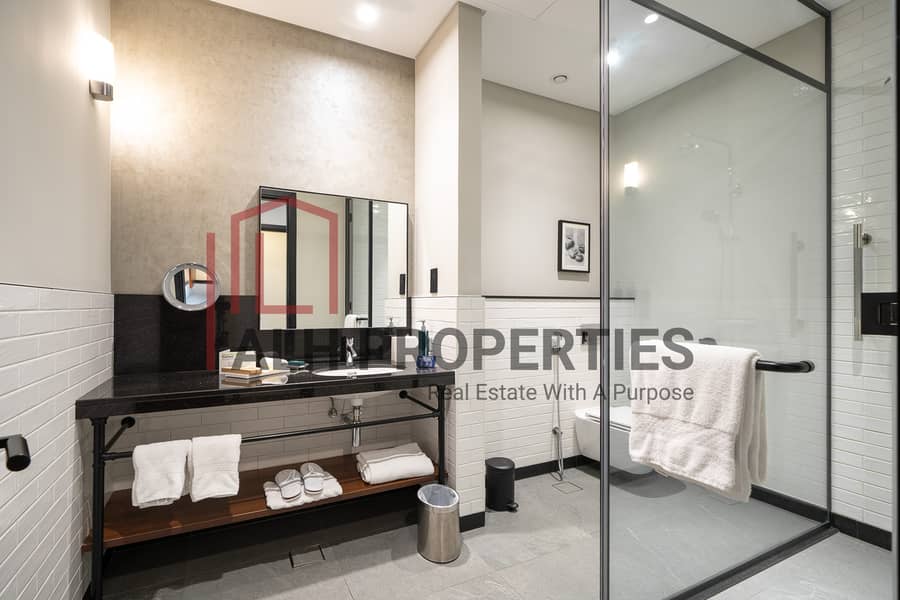 32 Double Tree_1401_3bd Ambassador-31. jpg