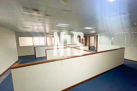 Office for Rent in Hamdan Street, Abu Dhabi - HOT DEAL / Premium Office Space /  235 SQM /