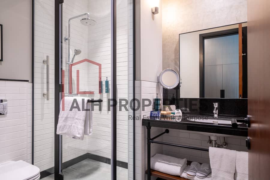 22 Double Tree_1504_3bd burj khalifa-19. jpg
