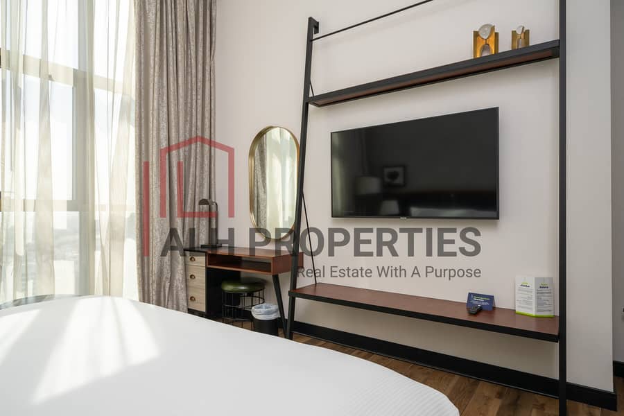 28 Double Tree_1504_3bd burj khalifa-26. jpg
