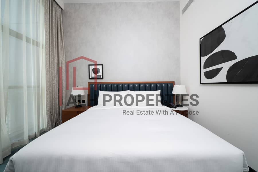 2 Double Tree_1204_1bd-15. jpg