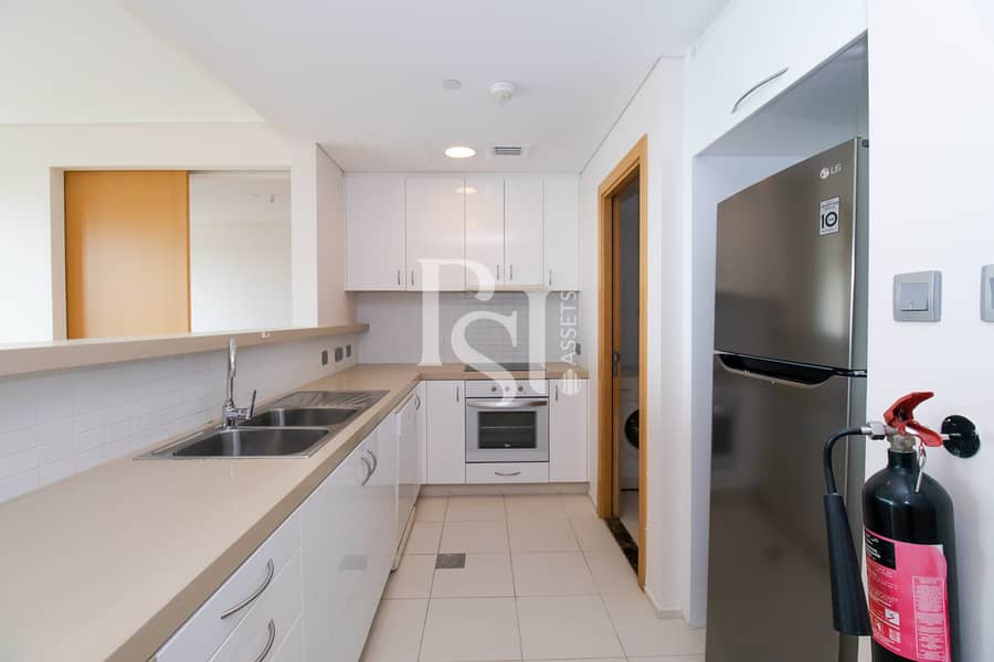 7 al-raha-beach-muneera-abu-dhabi-kitchen (2). JPG