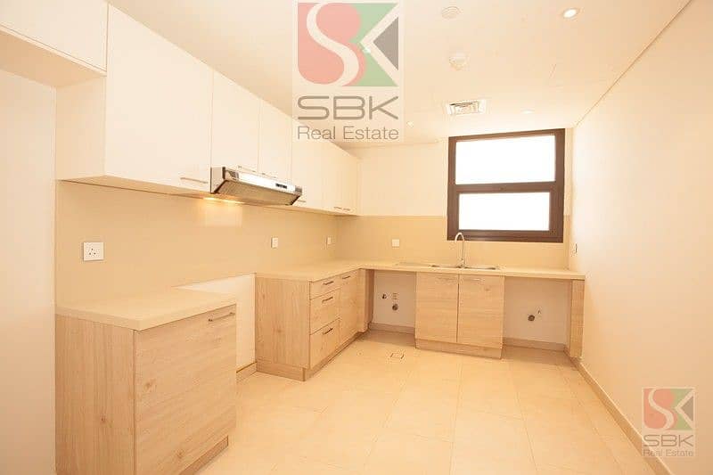 3 Spacious 3BHK available near to Jaddaf metro station