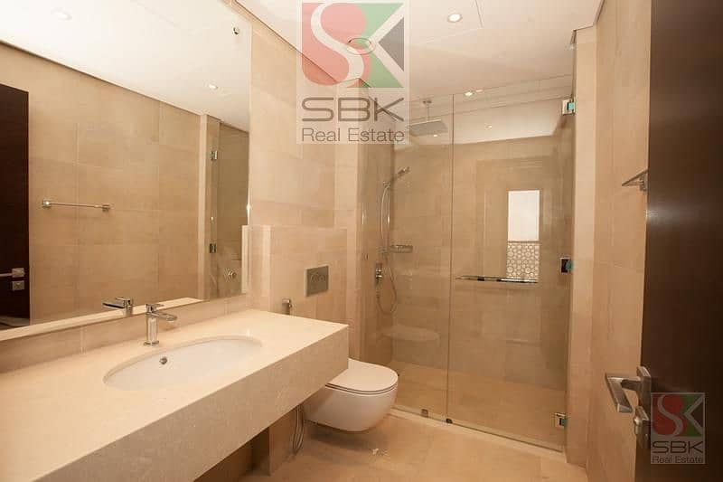 8 Spacious 3BHK available near to Jaddaf metro station