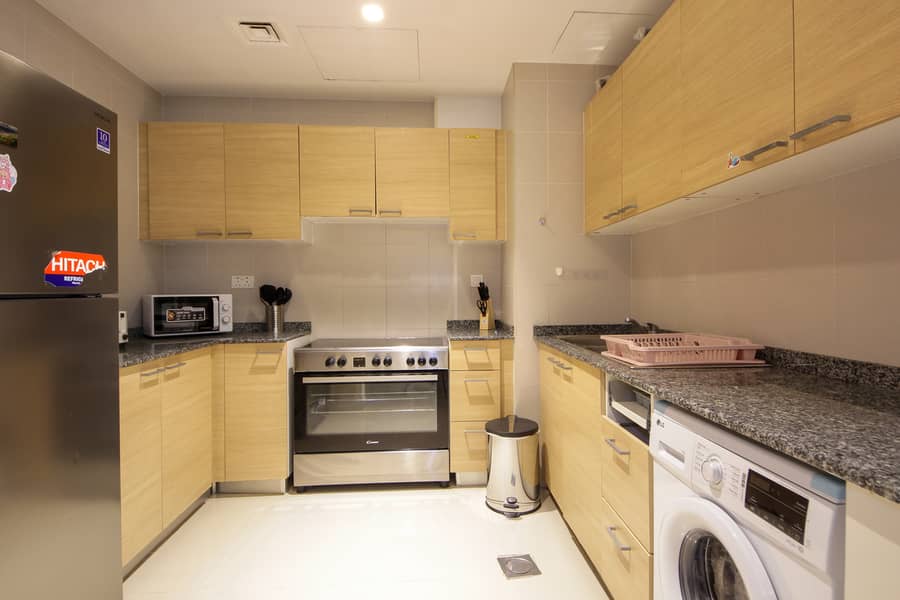 12 A Living room & Kitchen (11). jpg