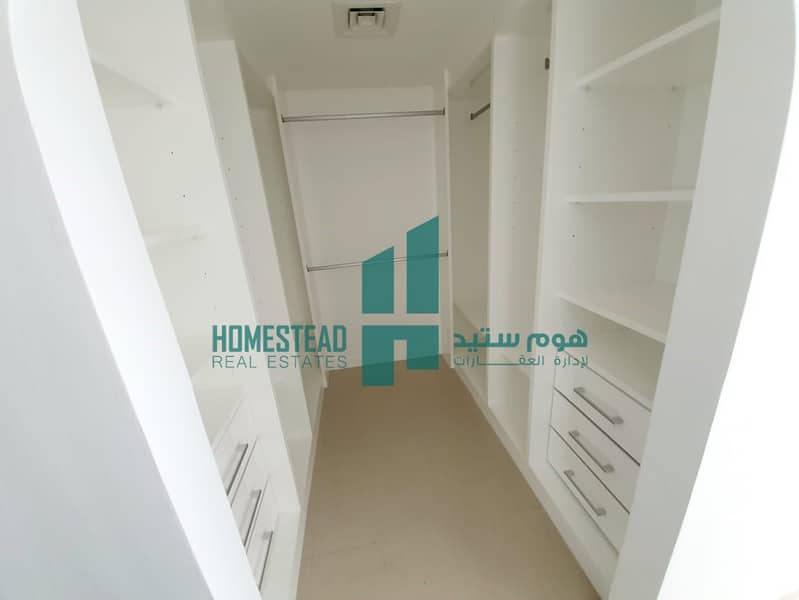 12 92ede2f7-dbb2-480e-a833-85ef2e7d6aaf. jpg