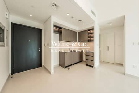1 Bedroom Flat for Rent in Downtown Dubai, Dubai - Unfurnished | Vacant | Chiller Free