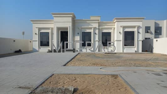 فیلا 4 غرف نوم للايجار في دبي لاند، دبي - WhatsApp Image 2025-03-17 at 13.58. 44. jpeg