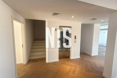 7 Bedroom Villa for Rent in Khalifa City, Abu Dhabi - Spacious 7BHK /Private Elevator /Ready to Move in