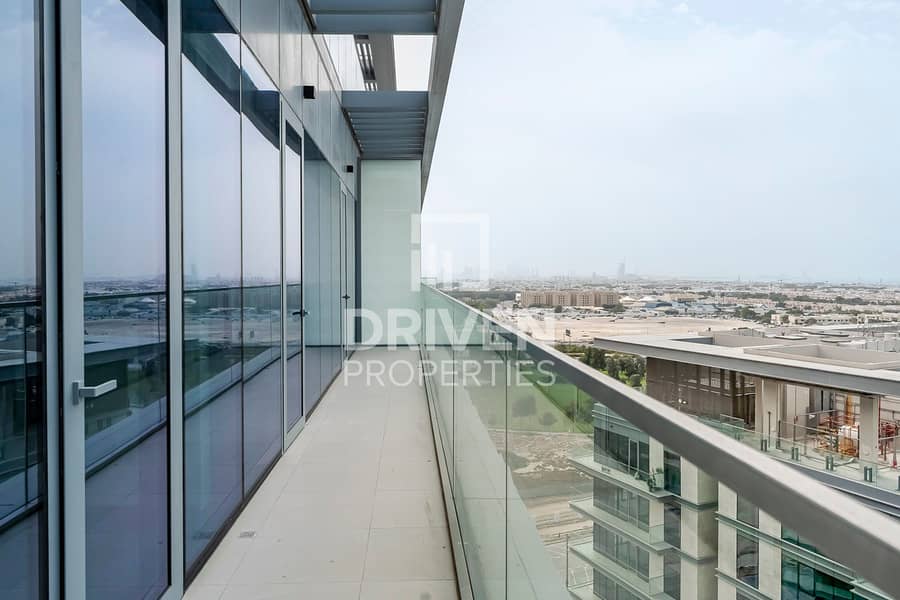 Penthouse Floor | Canal View | Brand New Apartment