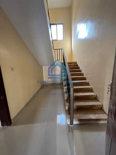 فیلا في النعيمية 4 غرف 62000 درهم - 11140134