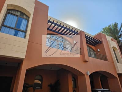 4 Bedroom Villa for Sale in Abu Dhabi Gate City (Officers City), Abu Dhabi - 63c2fb36-836a-4b22-88ed-7d942c7554f1. jpg