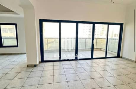 Very Huge 2BHK | Master Bedroom | Maids Room | Balcony