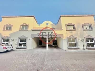 5Br Compound Villa With Private Back Yard