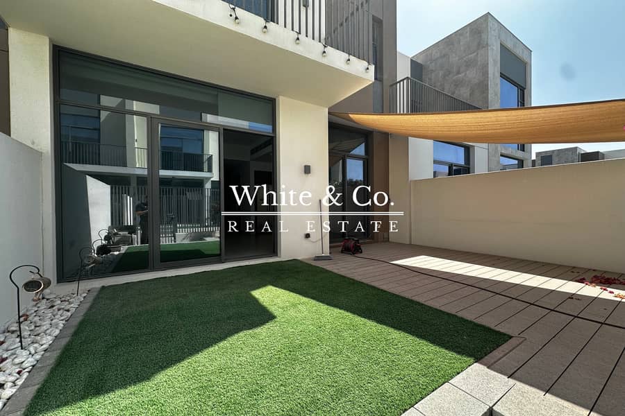 Exclusive | Landscaped | Great Location