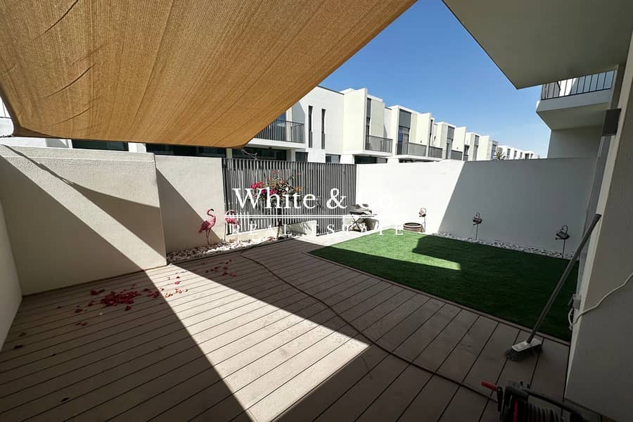 Exclusive | Landscaped | Great Location