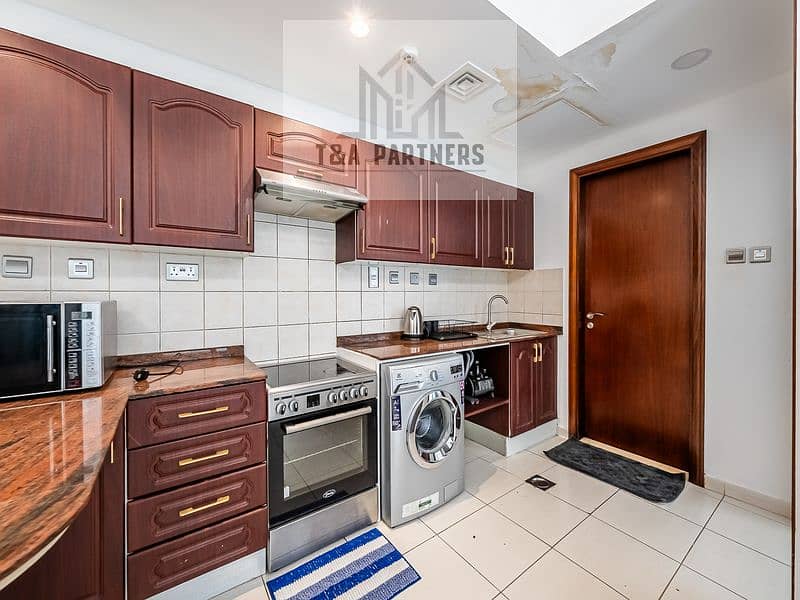 7 7RV00361-HDR. jpg