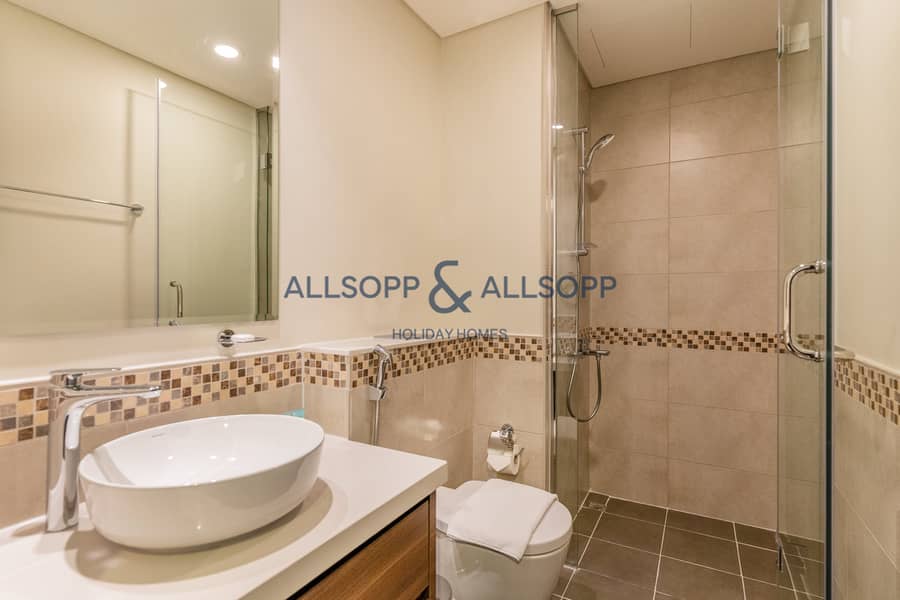 10 Bathroom Area