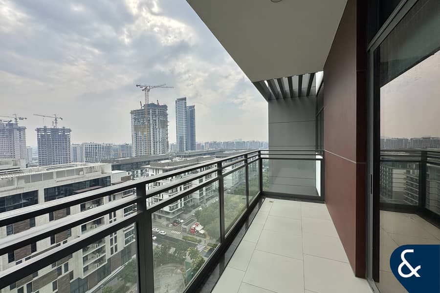 Unfurnished  |  Modern  |  High Floor