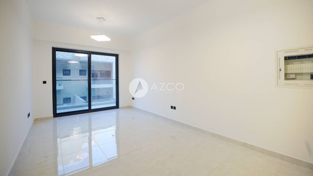 2 AZCO REAL ESTATE (4 of 12). JPG