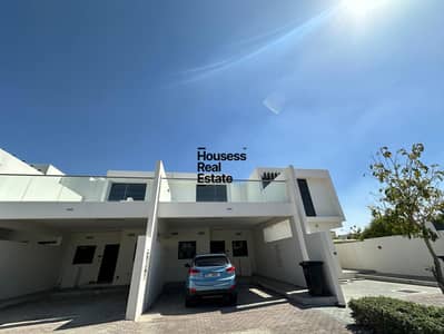 3 Bedroom Villa for Rent in DAMAC Hills 2 (Akoya by DAMAC), Dubai - DESCENT UNFURNISHED 3BED PLUS MAID READY TO MOVE