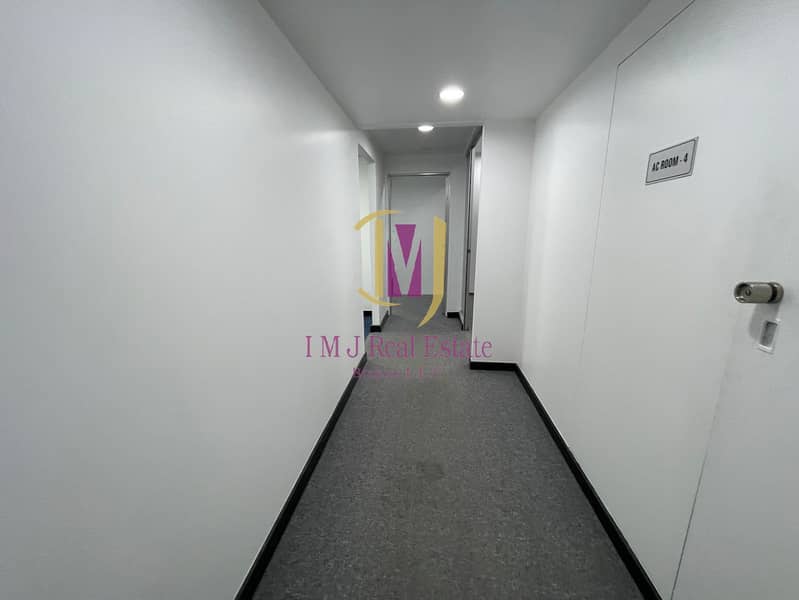 7 07c2dbcc-6920-4871-80f7-856dbec3f3b7. jpg