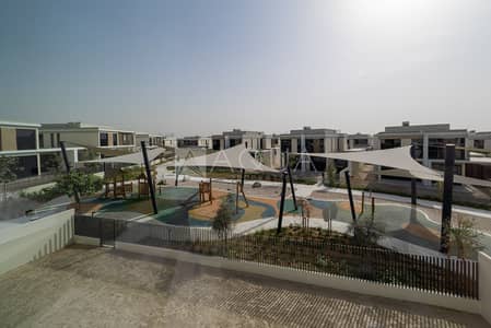 5 Bedroom Villa for Sale in Tilal Al Ghaf, Dubai - Exclusive Corner Unit on the Park | Handed Over