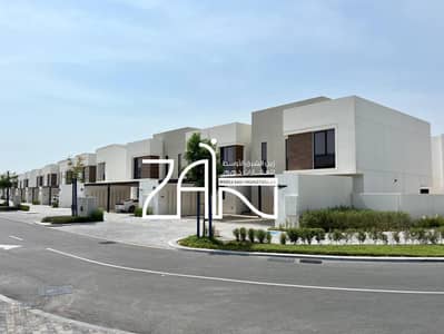 4 Bedroom Villa for Sale in Yas Island, Abu Dhabi - image---1600x1200 (1). jpg