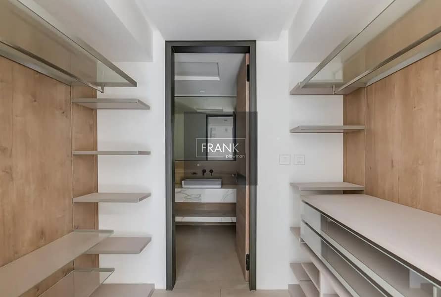 10 Looking for Real estate Agents (5). png