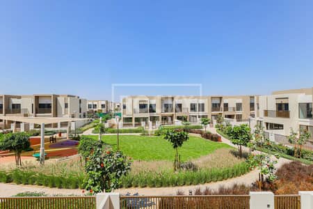 Unfurnished | Vacant | 3 Bedroom with Maids