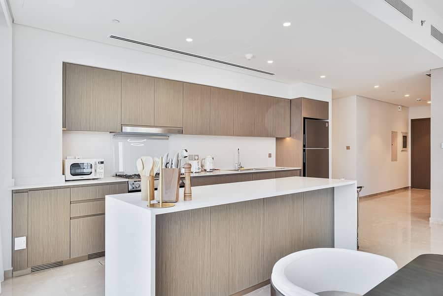 7 Kitchen (2). jpeg