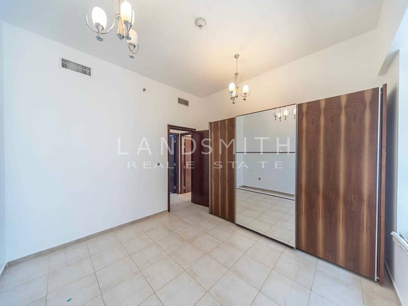 8 bedroom p2. jpg