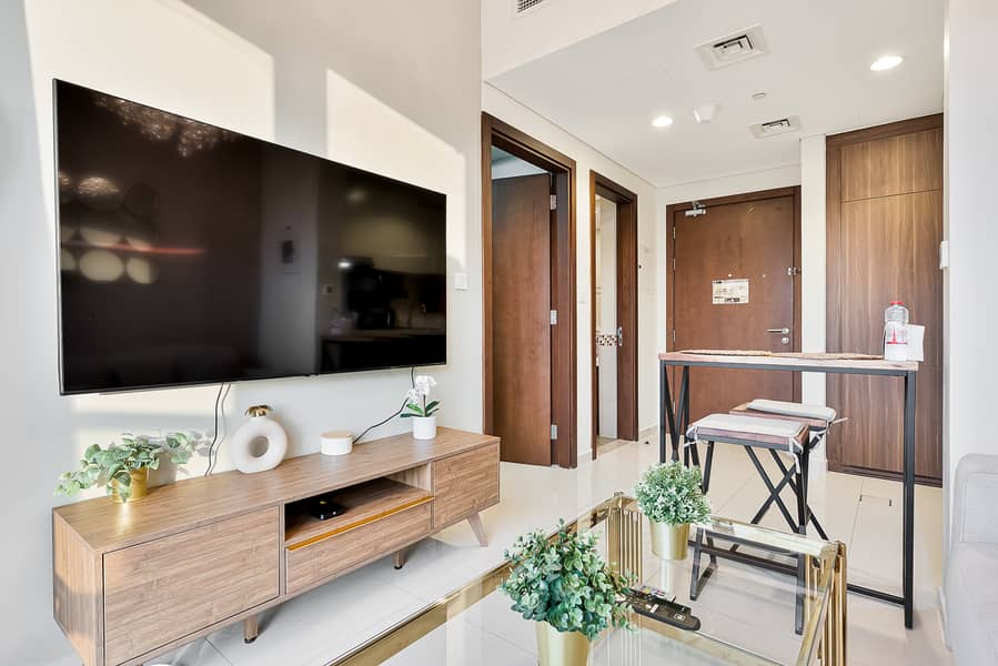 7 Living and dining area photo 2. jpg