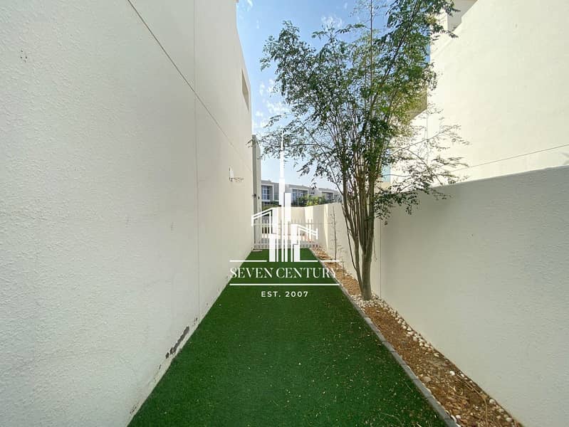 16 Basswood_Villa117__18. jpg