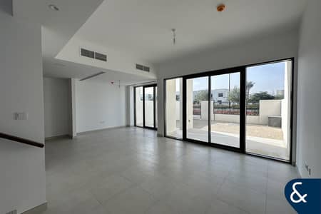 3 Bedroom Villa for Rent in Town Square, Dubai - COMMUNITY VIEW | SINGLE ROW | VACANT NOW