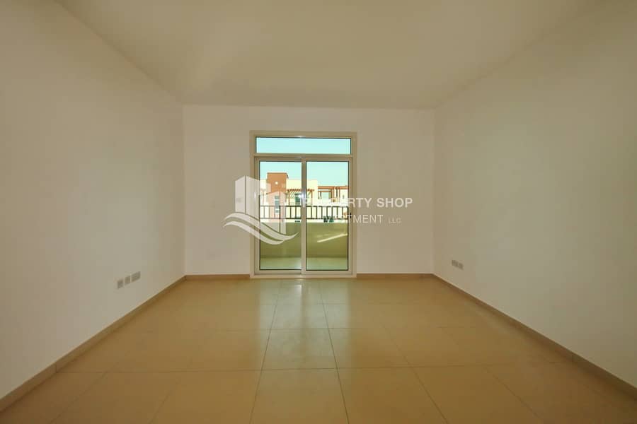 2 studio-abu-dhabi-al-ghadeer-terrace-apartment-bedroom. JPG