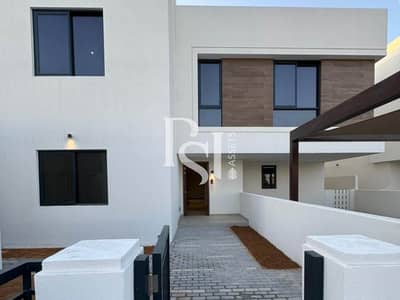 5 Bedroom Villa for Rent in Yas Island, Abu Dhabi - WhatsApp Image 2025-01-14 at 08.23. 50_acd49dd8. jpg