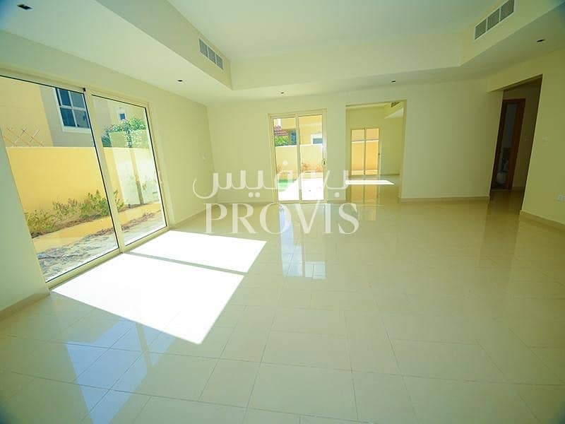 Luxurious 3 Bed Villa+Facilities! Al Raha Gardens