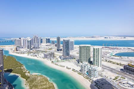 3 Bedroom Apartment for Sale in Al Reem Island, Abu Dhabi - Stunning Sea Views | High Floor | Luxurious Living