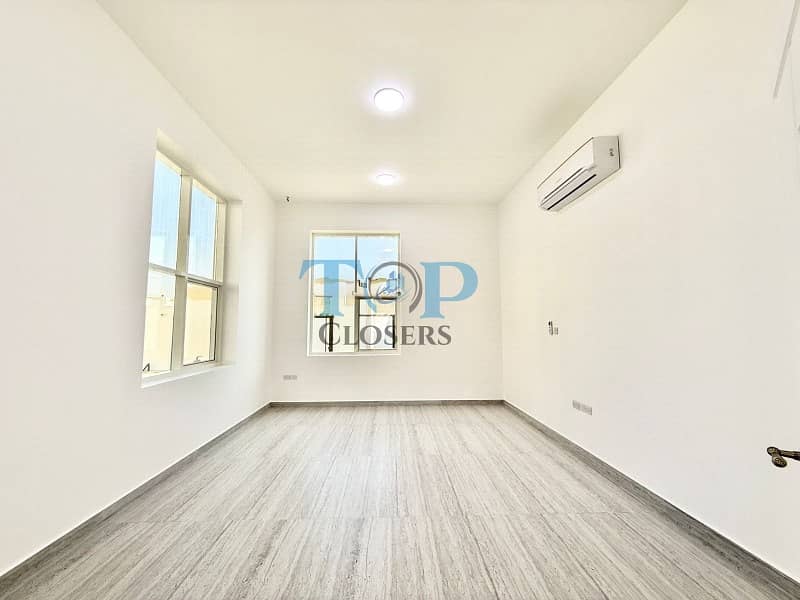 Квартира в Захир，Гафат Аль Найяр, 3 cпальни, 60000 AED - 11154662