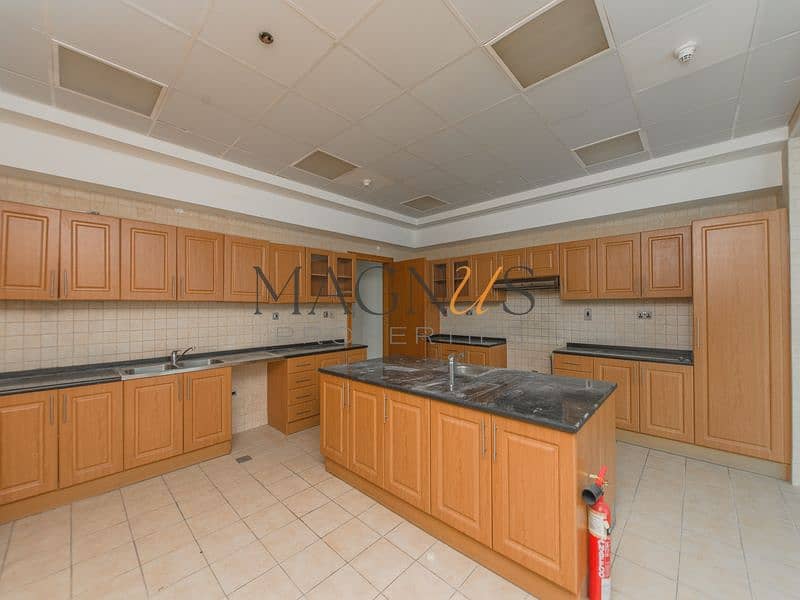 19 JLT_ClusterU_AlSeef2_3601-Penthouse-5BR (8 of 55). jpg