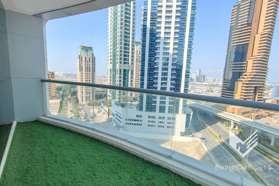 Huge Balcony | Ready to Move | Close to Tram Huge Balcony | Ready to Move | Close to Tram