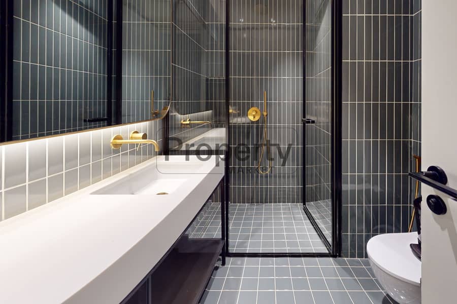 7 Upside-Living-2516-Bathroom-Edit. jpg