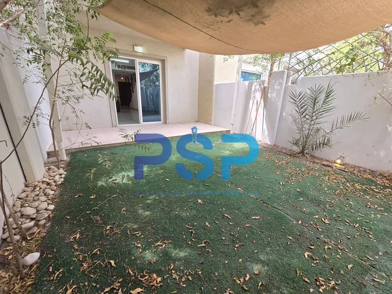 6 Garden back. jpg