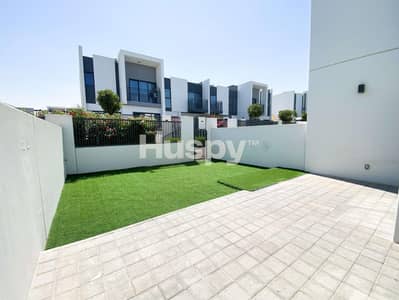 3 Bedroom Villa for Rent in Dubailand, Dubai - Close to Pool and Park  | Vacant | Landscaped